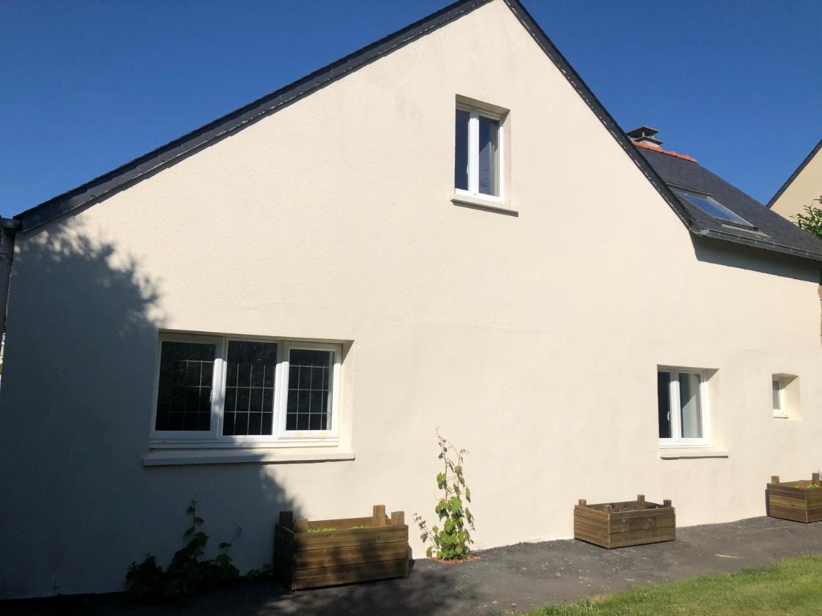 Bed and Breakfast Le Nid Du Franc Avranches Esterno foto